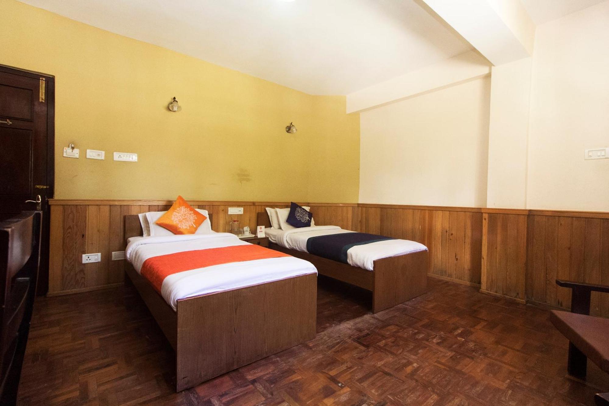 Oyo 10587 Vanjula Residency Gangtok Exterior foto